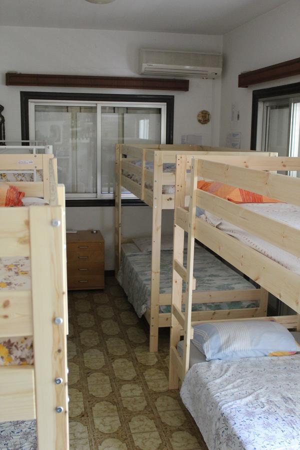 Costas Hostel Action Tseri Luaran gambar